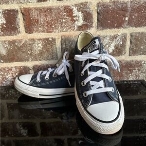 Converse Chuck Taylor All Star Low Top Sneakers, Navy Blue, Women’s 6